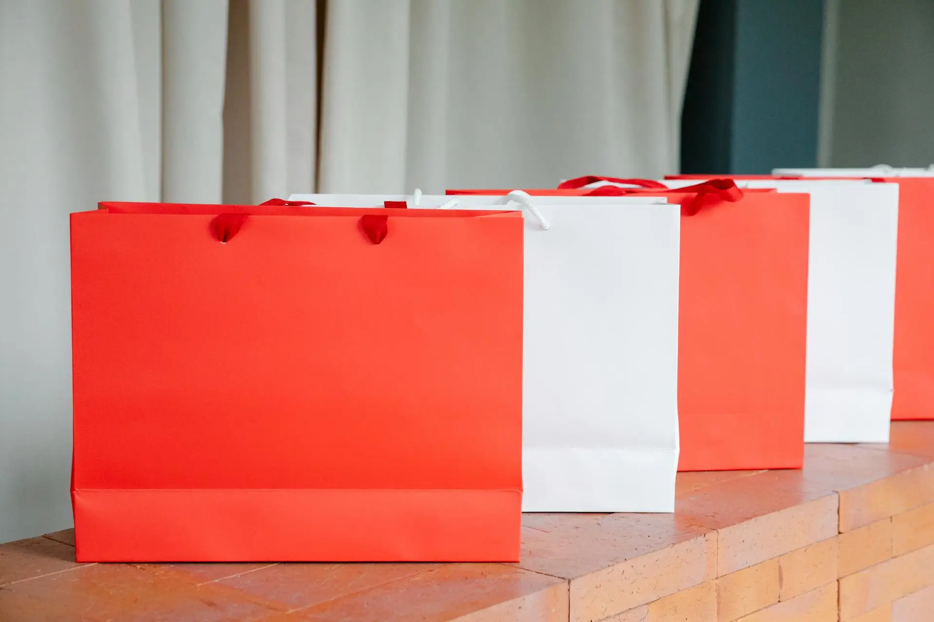 Luxury Paper Shopping Bags